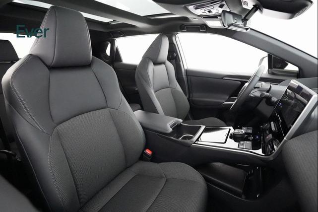 Photo of 2024 Elemental Silver Metallic Toyota bZ4X