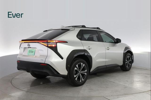 Photo of 2024 Elemental Silver Metallic Toyota bZ4X