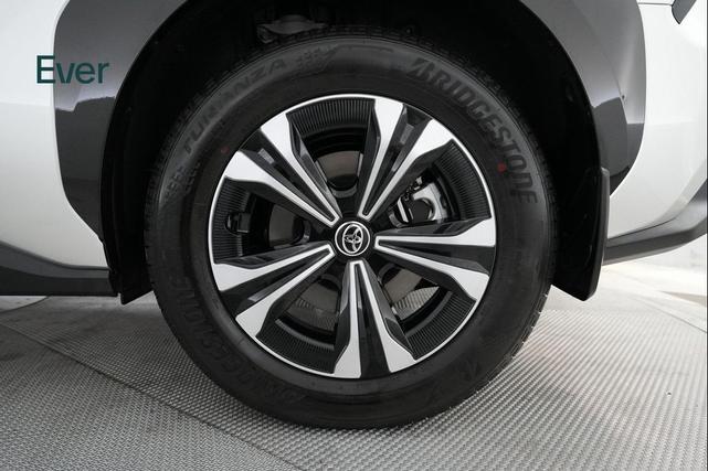 Photo of 2024 Elemental Silver Metallic Toyota bZ4X
