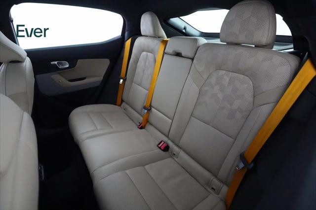 Photo of 2022 Midnight Polestar 2