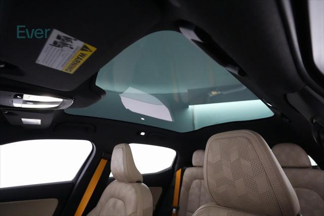 Photo of 2022 Midnight Polestar 2