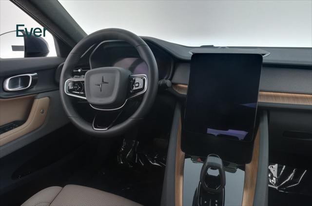 Photo of 2022 Midnight Polestar 2