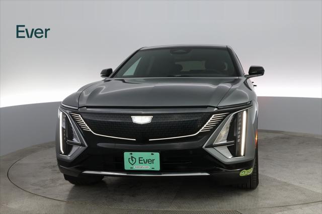 Photo of 2024 Argent Silver Metallic Cadillac LYRIQ