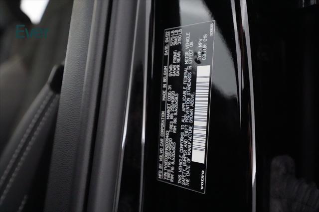 Photo of 2022 Black Stone Volvo C40 Recharge Pure Electric