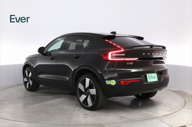 Photo of 2023 Black Volvo C40 Recharge Pure Electric