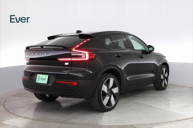 Photo of 2023 Black Volvo C40 Recharge Pure Electric