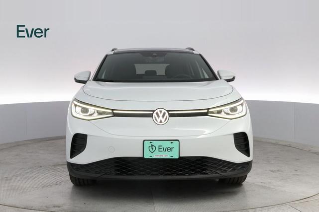 Photo of 2021 Glacier White Volkswagen ID.4