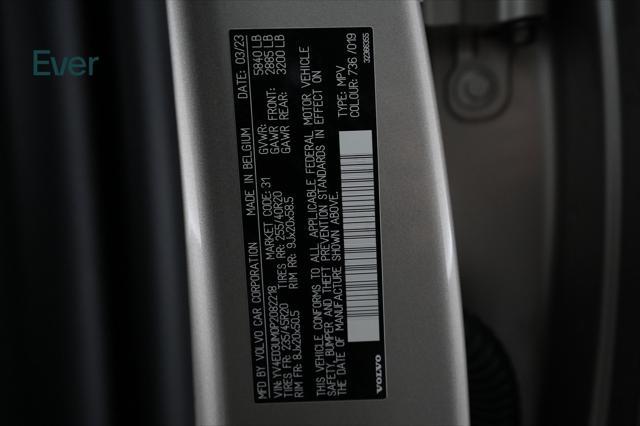 Photo of 2023 Gray Volvo XC40 Recharge Pure Electric