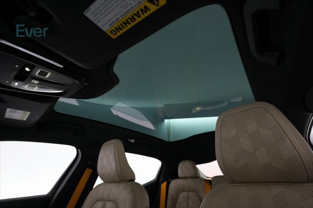 Photo of 2022 Midnight Polestar 2