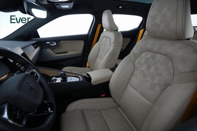 Photo of 2022 Midnight Polestar 2