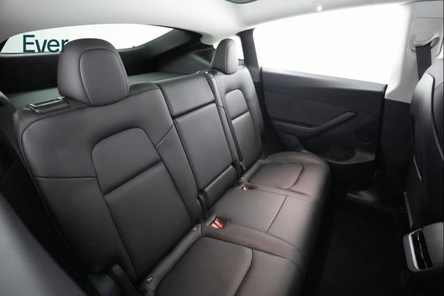 Photo of 2022 Pearl White Multi-Coat Tesla Model Y