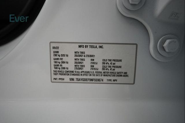 Photo of 2022 Pearl White Multi-Coat Tesla Model Y