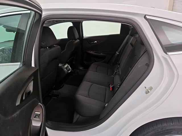 Photo of 2024 White Chevrolet Malibu