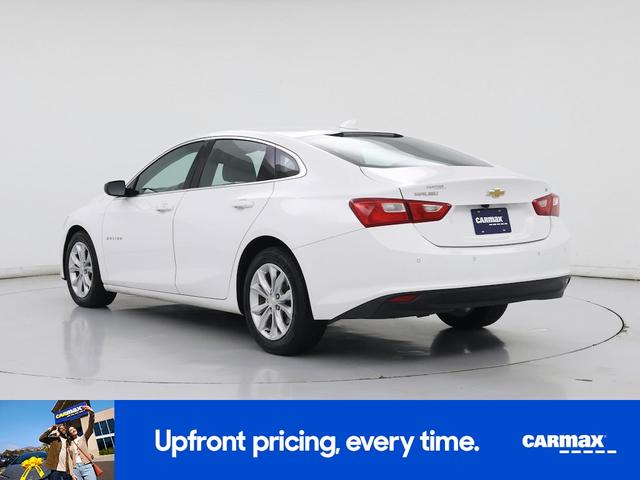 Photo of 2024 White Chevrolet Malibu