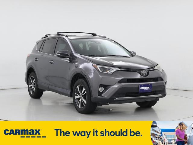 Photo of 2017 Gray Toyota RAV4