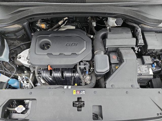 Photo of 2020 Gray Hyundai SANTA FE