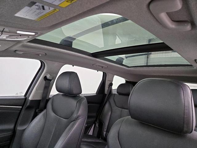 Photo of 2020 Gray Hyundai SANTA FE
