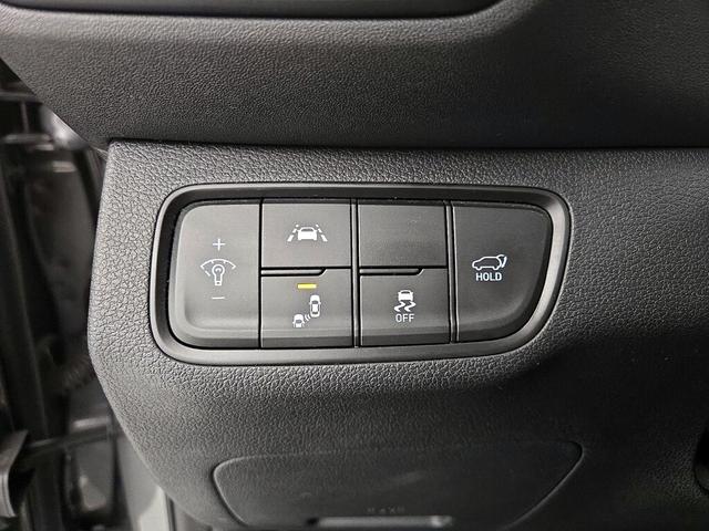 Photo of 2020 Gray Hyundai SANTA FE
