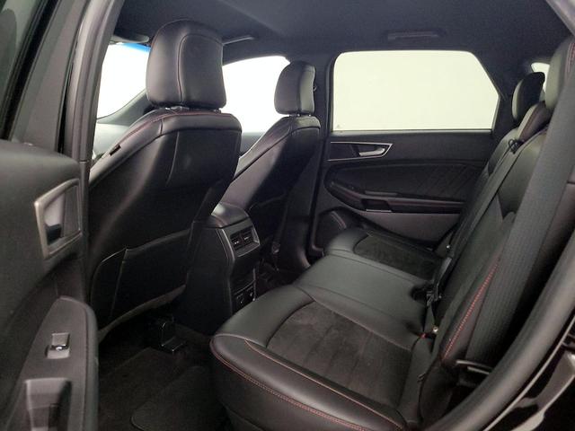 Photo of 2020 Black Ford Edge