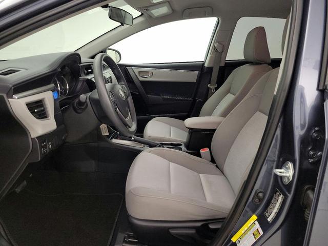 Photo of 2015 Gray Toyota Corolla