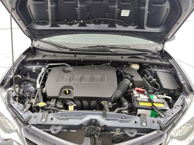 Photo of 2015 Gray Toyota Corolla