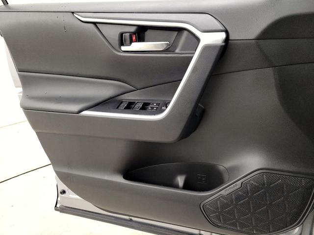 Photo of 2023 Gray Toyota RAV4