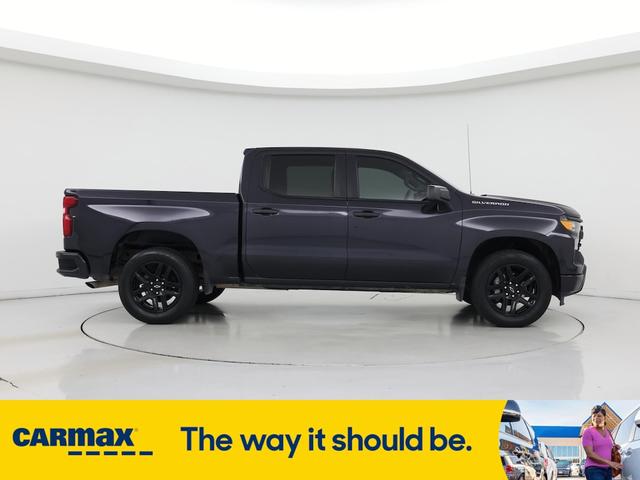 Photo of 2022 Black Chevrolet Silverado 1500