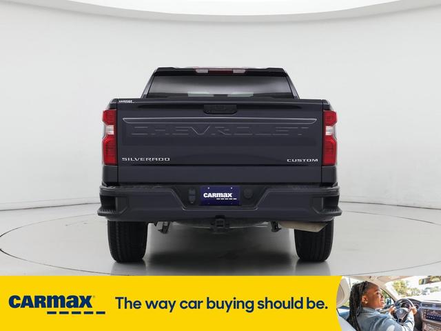 Photo of 2022 Black Chevrolet Silverado 1500