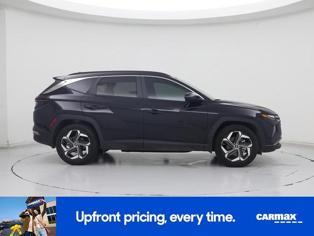 Photo of 2024 Black Hyundai TUCSON