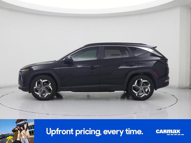 Photo of 2024 Black Hyundai TUCSON