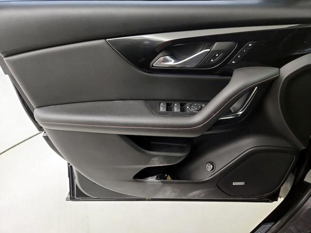 Photo of 2021 Black Chevrolet Blazer