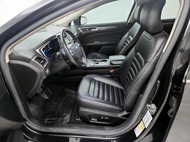 Photo of 2019 Black Ford Fusion