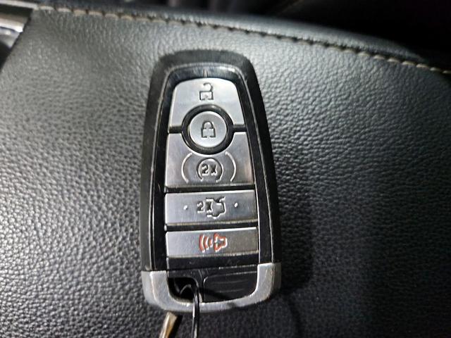 Photo of 2019 Black Ford Fusion