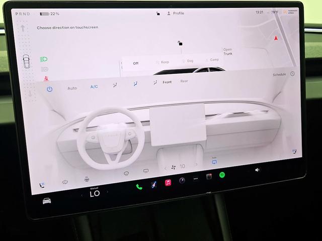 Photo of 2025 Gray Tesla Model 3