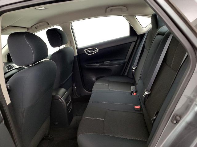 Photo of 2015 Gray Nissan Sentra