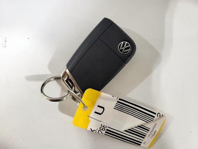 Photo of 2021 White Volkswagen Tiguan