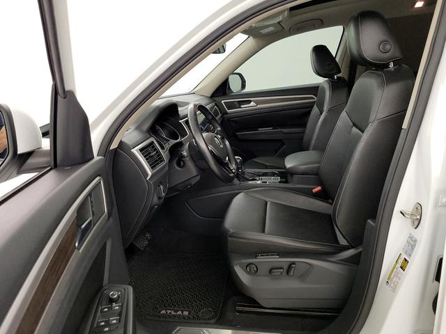 Photo of 2018 White Volkswagen Atlas