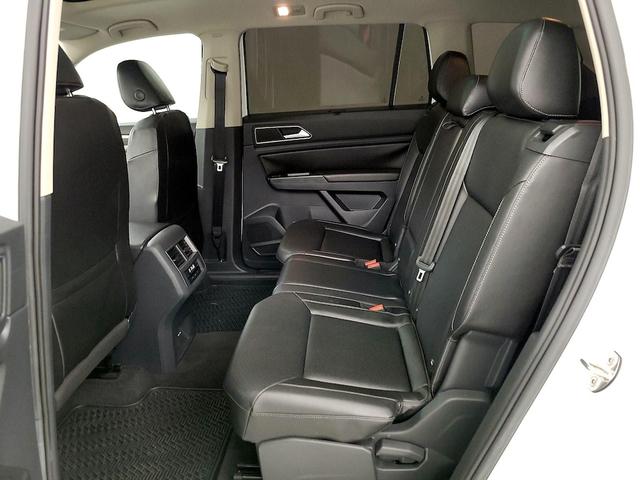 Photo of 2018 White Volkswagen Atlas