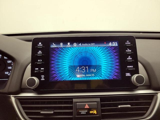 Photo of 2022 White Honda Accord