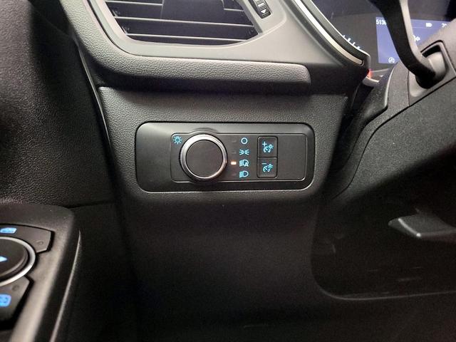 Photo of 2022 Black Ford Escape