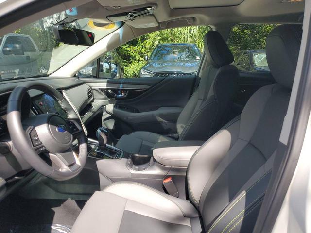 Photo of 2022 Crystal White Pearl Subaru Outback