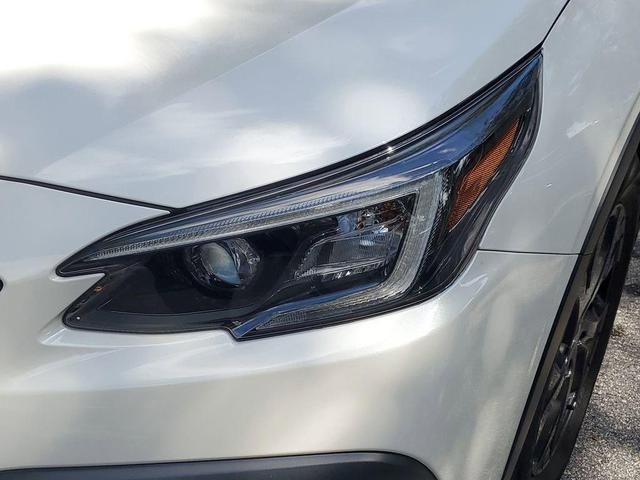 Photo of 2022 Crystal White Pearl Subaru Outback