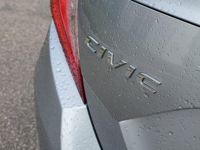 Photo of 2020 Lunar Silver Metallic Honda Civic