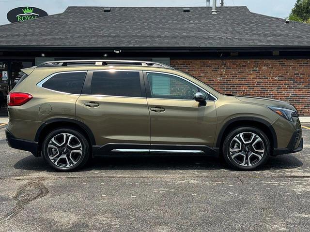 Photo of 2023 Autumn Green Metallic Subaru Ascent