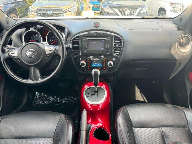 Photo of 2014 White Pearl Nissan Juke