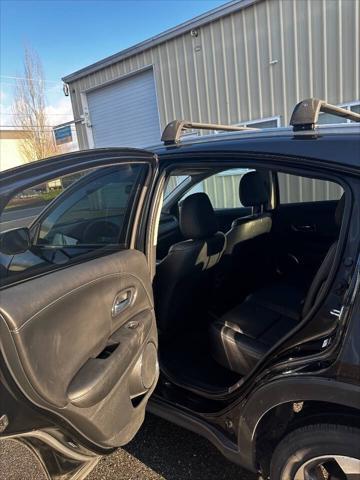 Photo of 2018 Crystal Black Pearl Honda HR-V