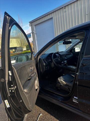 Photo of 2018 Crystal Black Pearl Honda HR-V