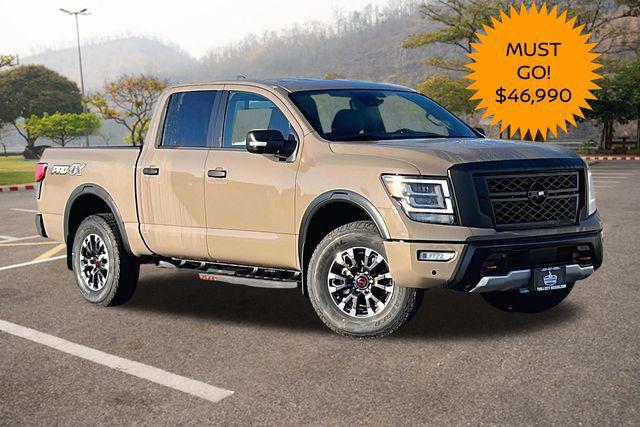 2023 Nissan Titan