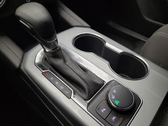 Photo of 2022 Blue Glow Metallic Chevrolet Blazer