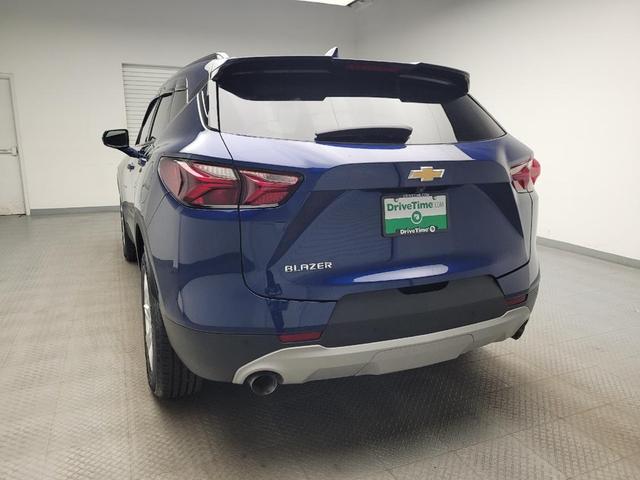 Photo of 2022 Blue Glow Metallic Chevrolet Blazer